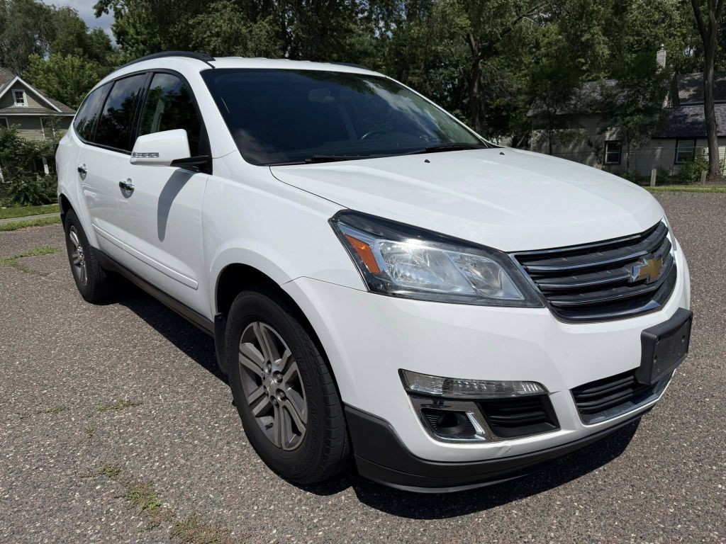 2017 Chevrolet Traverse Image 5