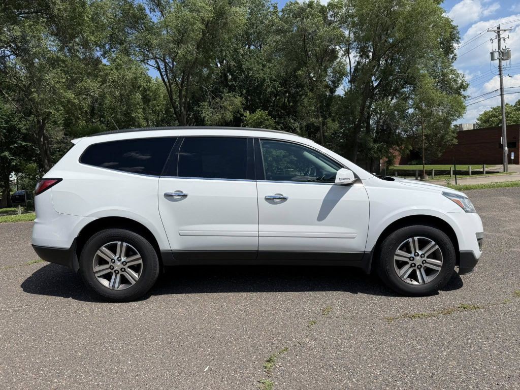 2017 Chevrolet Traverse Image 6