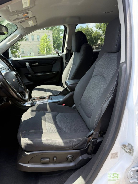 2017 Chevrolet Traverse Image 9