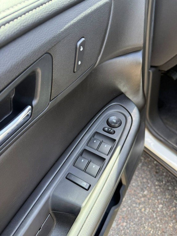 2017 Chevrolet Traverse Image 12