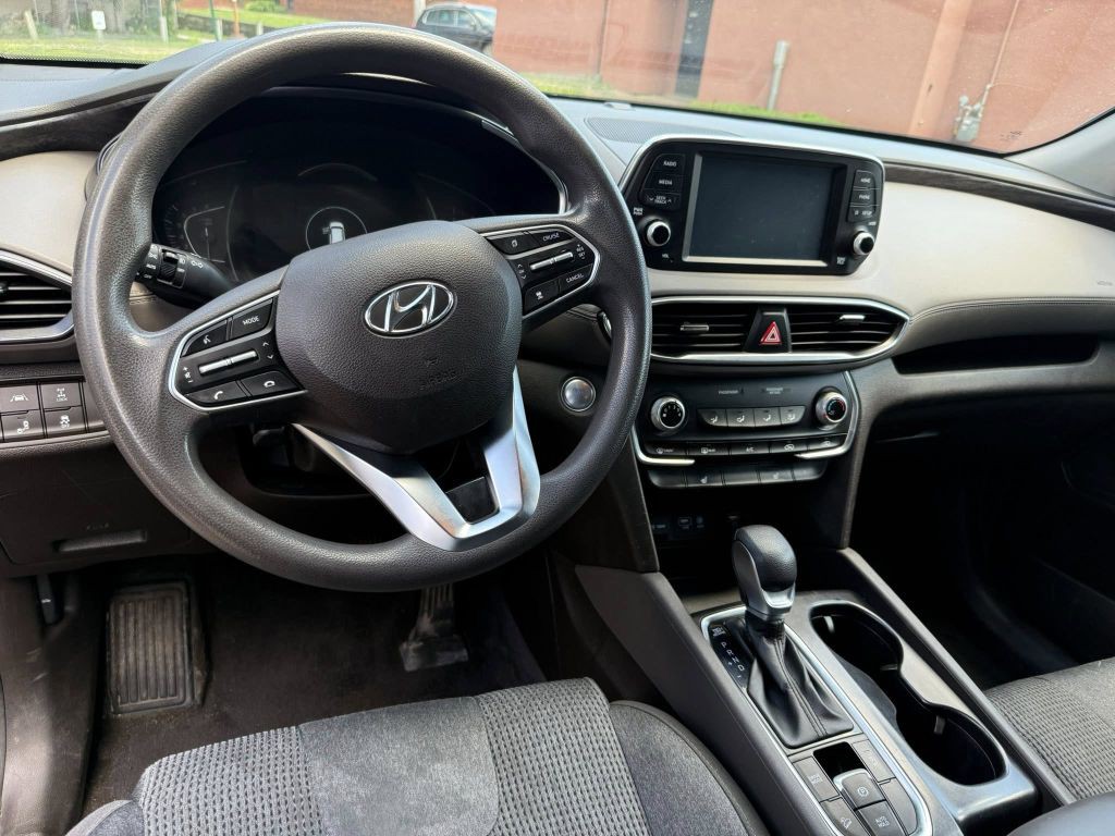 2020 Hyundai Santa Fe Image 7