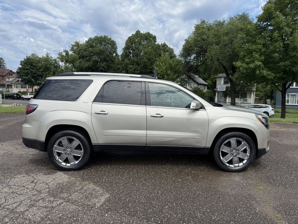 2017 GMC Acadia Image 6