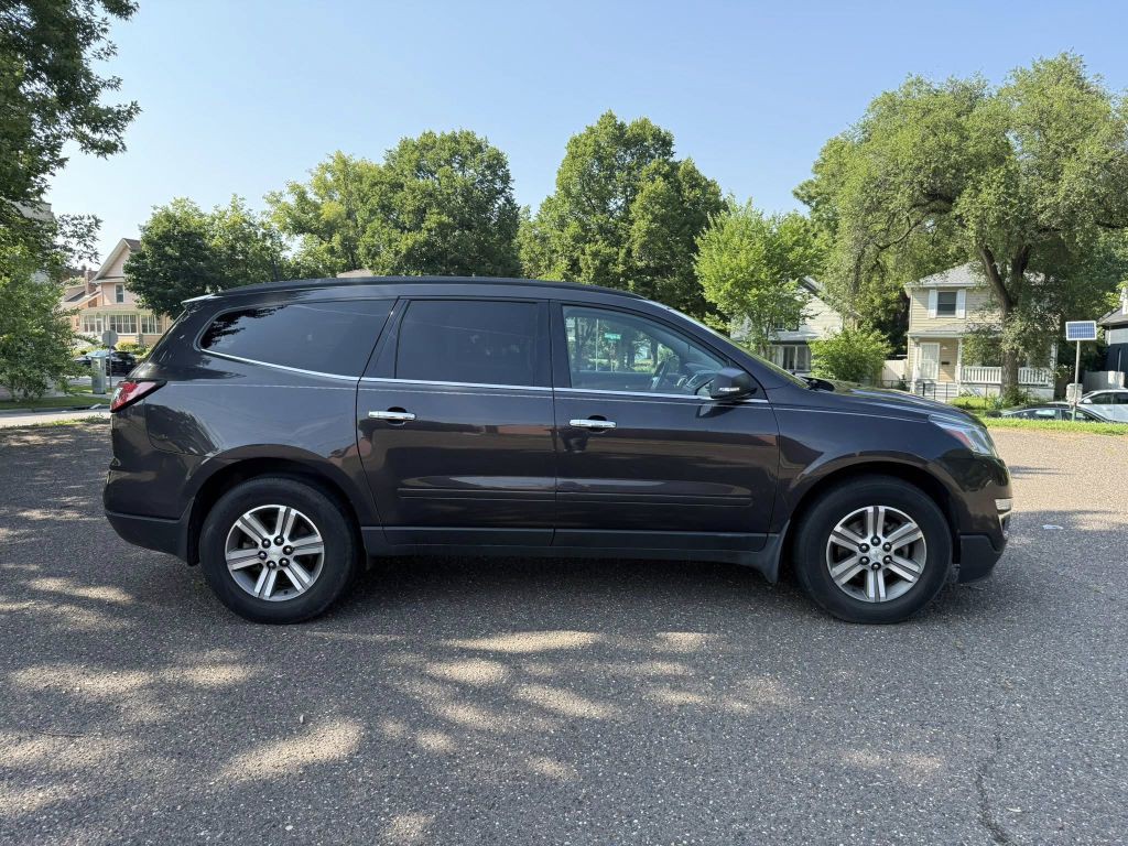 2017 Chevrolet Traverse Image 6