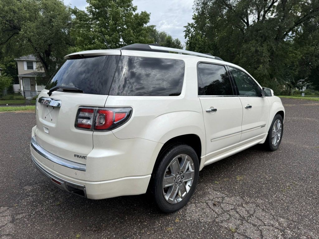 2015 GMC Acadia Image 7