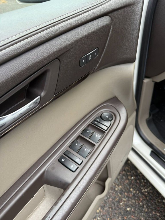 2015 GMC Acadia Image 11