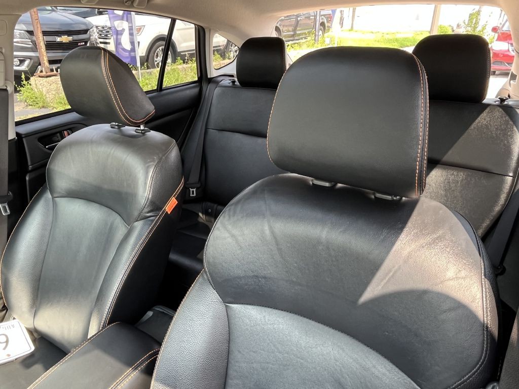 2016 Subaru Crosstrek Image 12