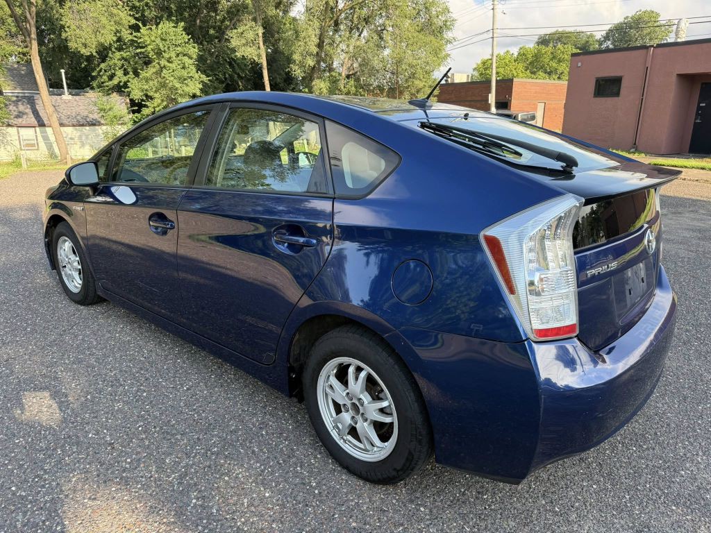 2010 Toyota Prius Image 3