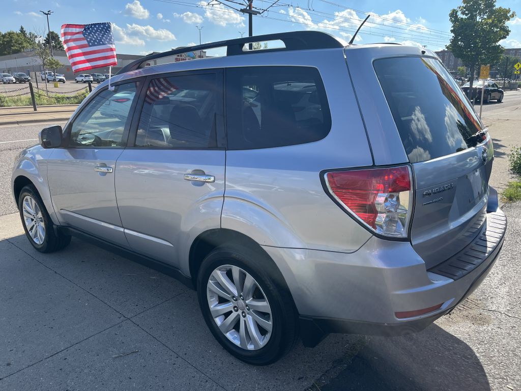 2012 Subaru Forester Image 7