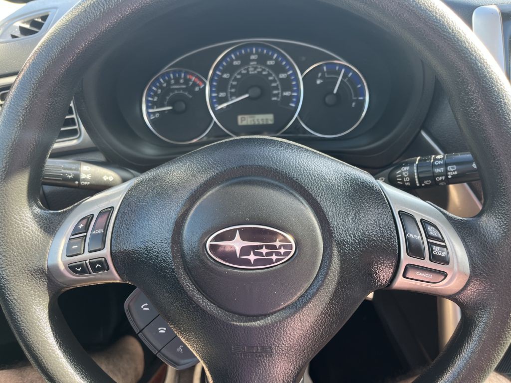 2012 Subaru Forester Image 11
