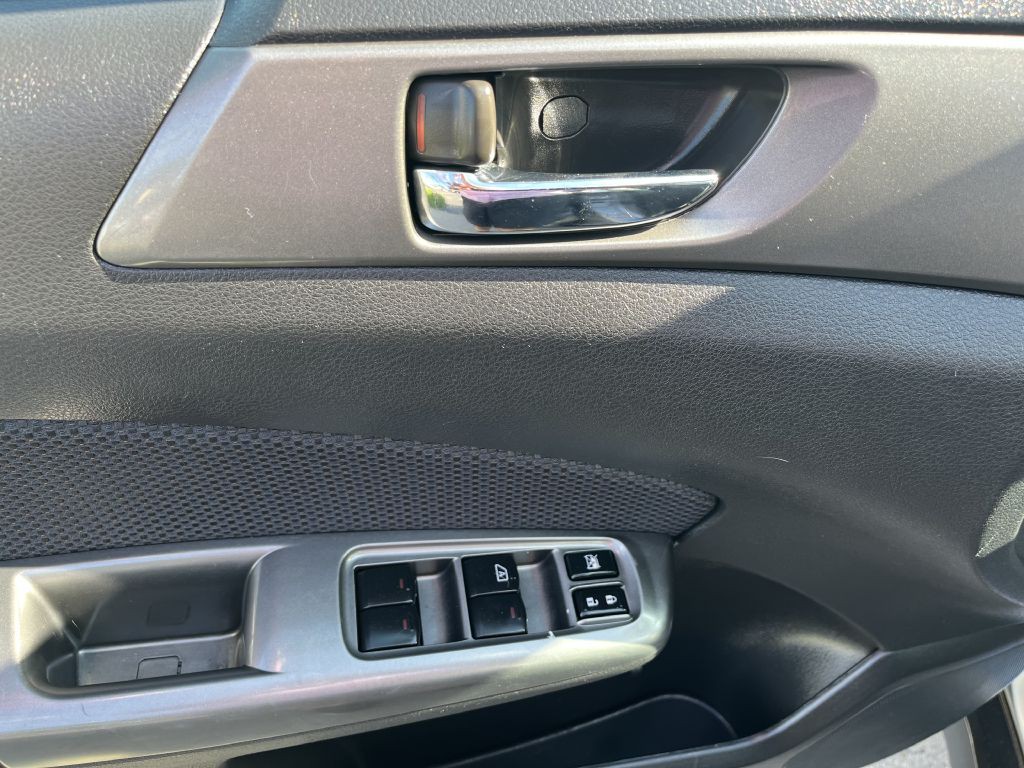 2012 Subaru Forester Image 14