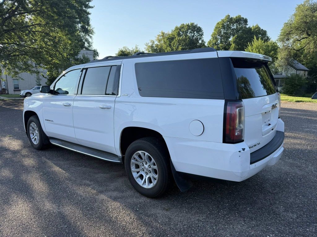 2015 GMC Yukon Image 4