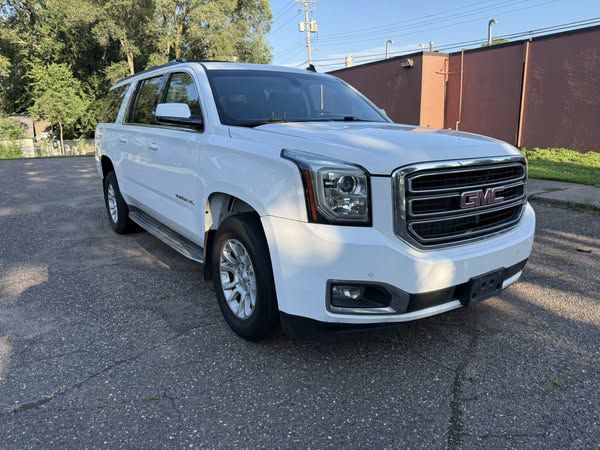 2015 GMC Yukon Image 5
