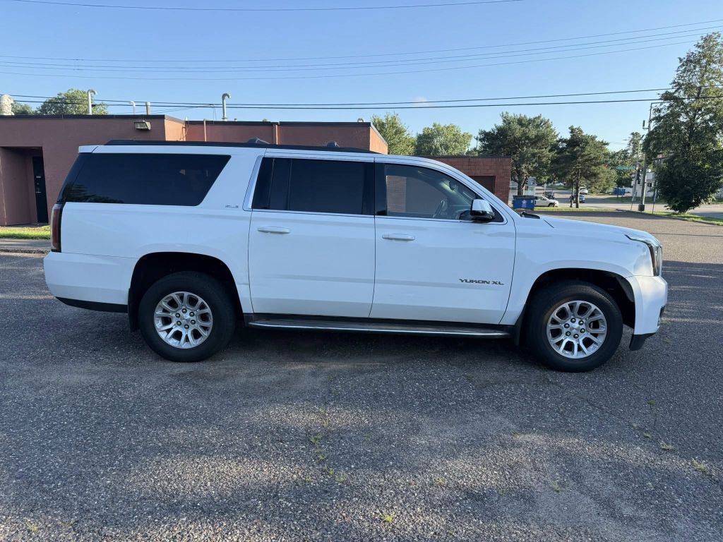 2015 GMC Yukon Image 6