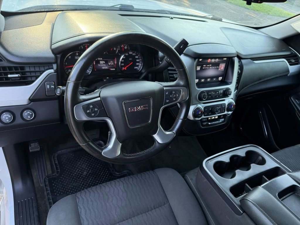 2015 GMC Yukon Image 8
