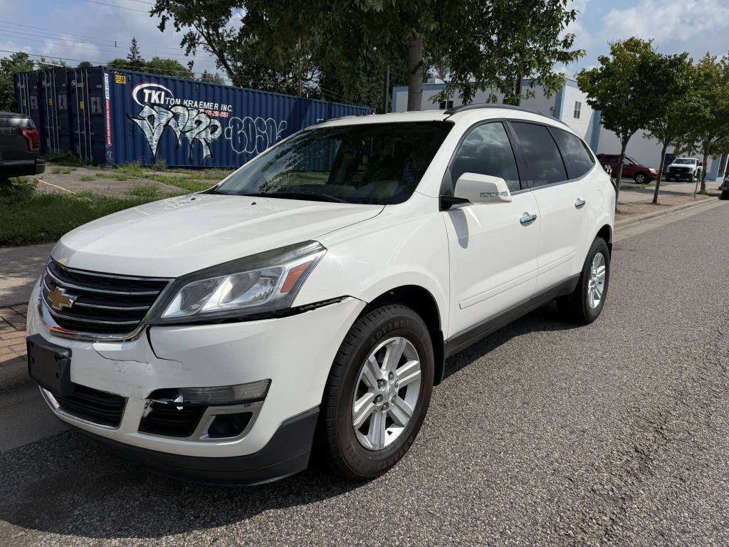 2014 Chevrolet Traverse Image 3