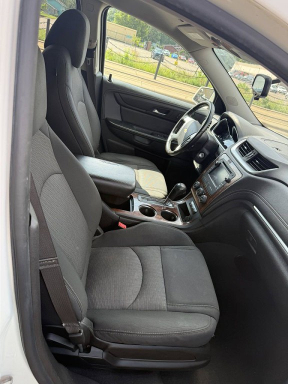 2014 Chevrolet Traverse Image 4