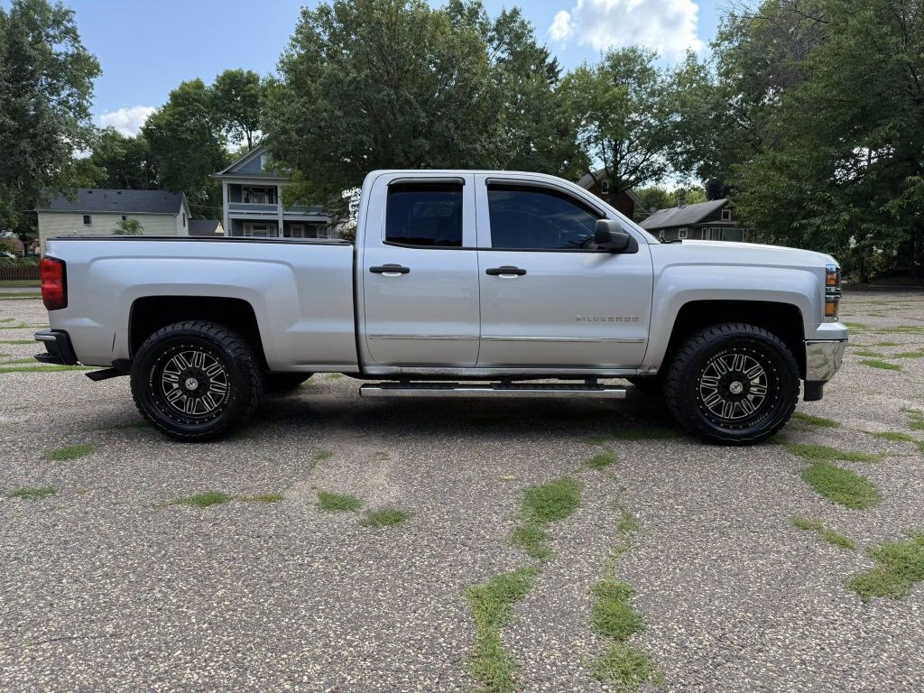 2014 Chevrolet Silverado 1500 Image 3