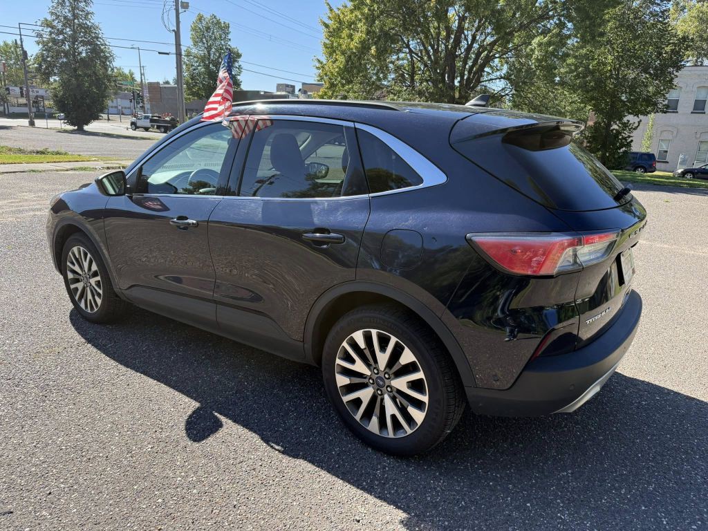 2021 Ford Escape Image 4