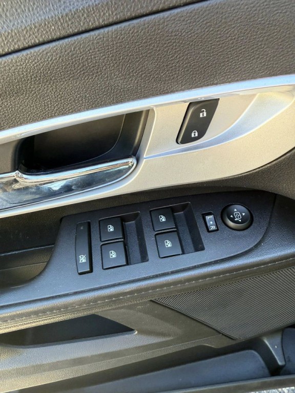 2016 Chevrolet Equinox Image 11