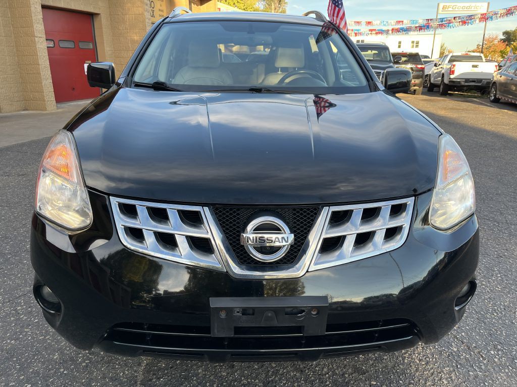 2012 Nissan Rogue Image 2