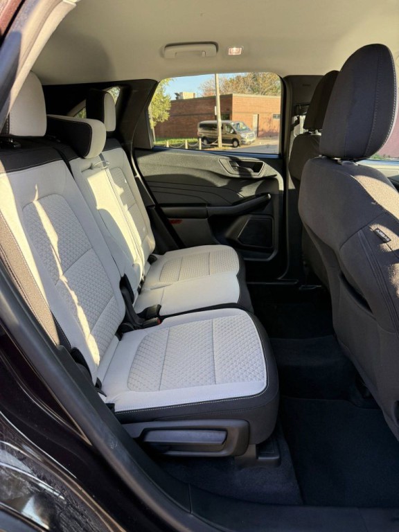 2023 Ford Escape Image 10