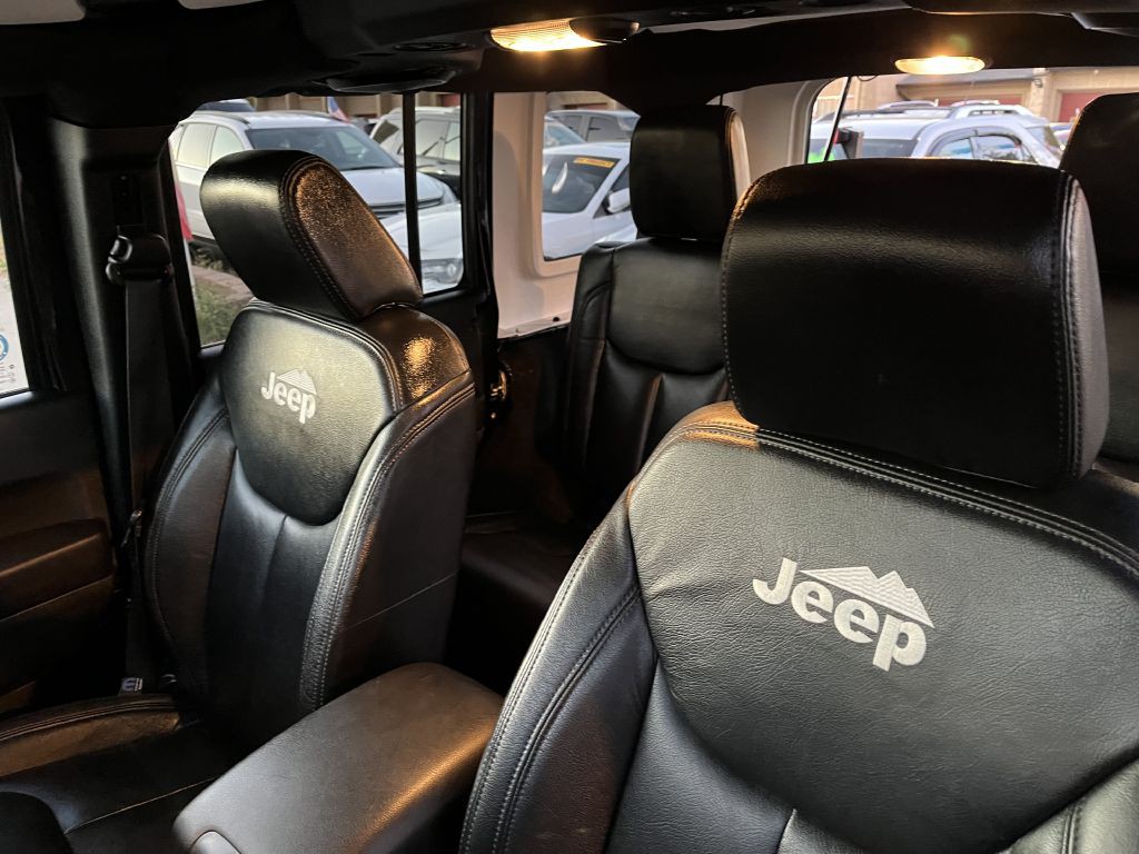 2014 Jeep Wrangler Unlimited Image 9