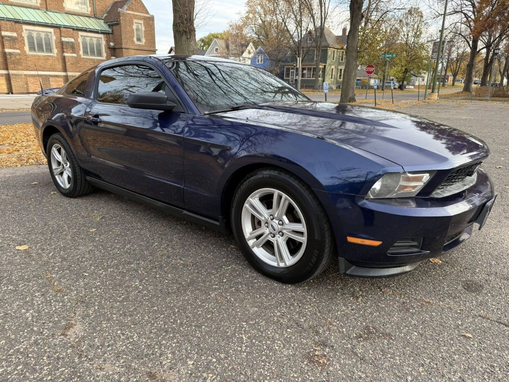2011 Ford Mustang Image 5