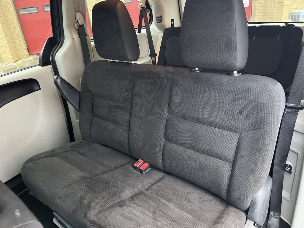 2018 Dodge Grand Caravan Image 9