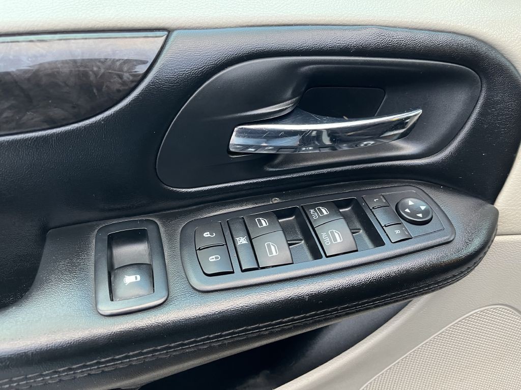 2018 Dodge Grand Caravan Image 12