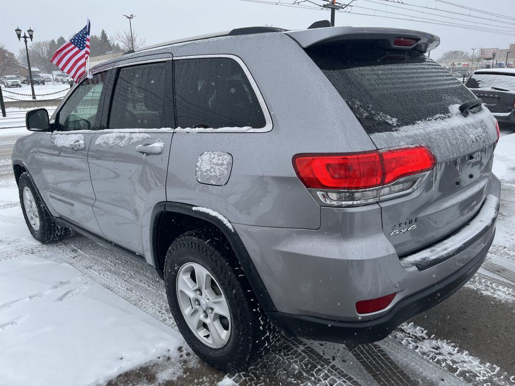 2017 Jeep Grand Cherokee Image 6