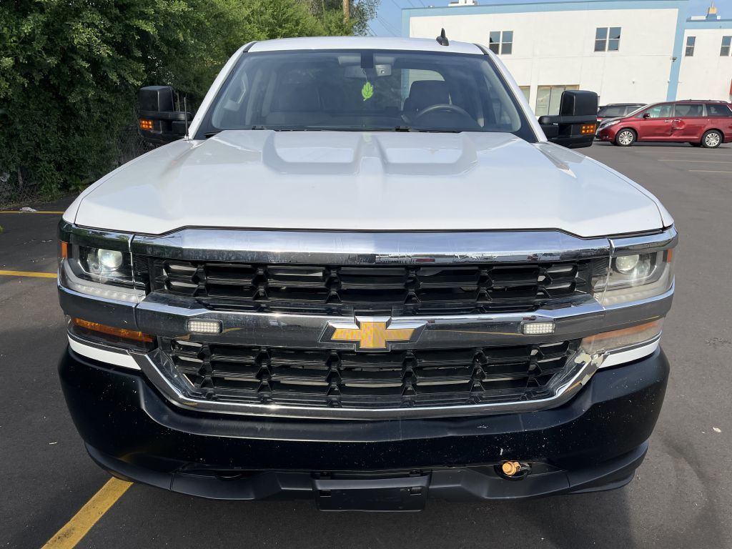 2015 Chevrolet Silverado 1500 Image 2