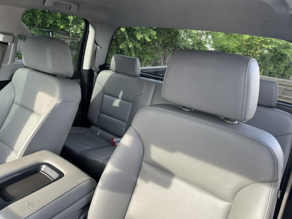 2015 Chevrolet Silverado 1500 Image 11