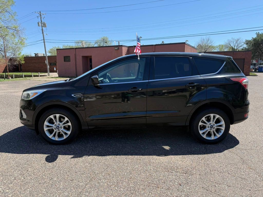 2017 Ford Escape Image 3