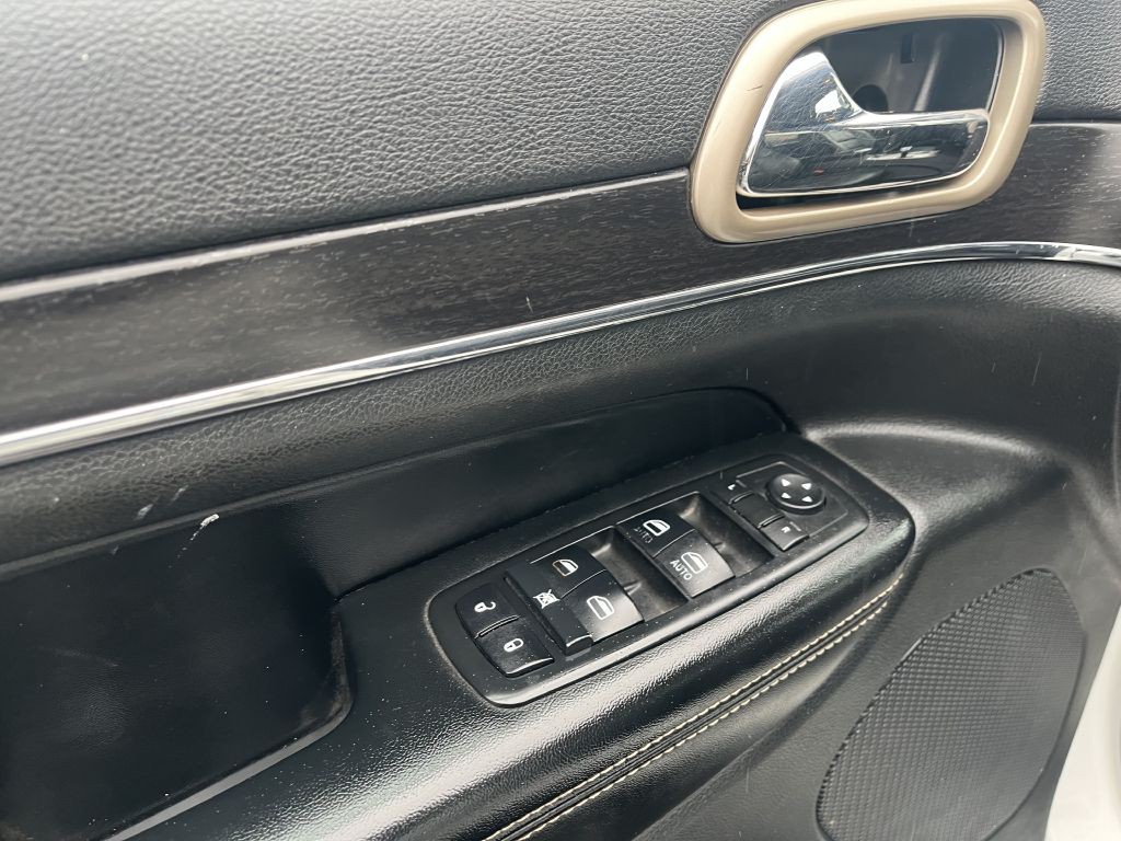 2014 Jeep Grand Cherokee Image 13