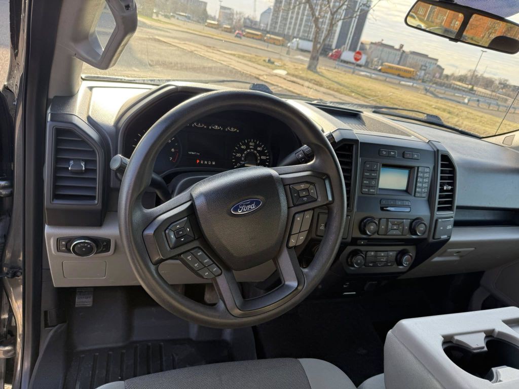 2017 Ford F-150 Image 8
