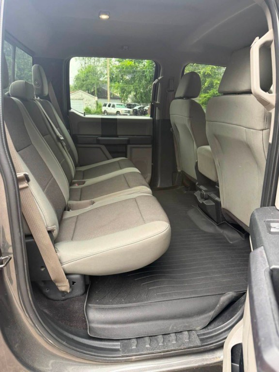 2017 Ford F-150 Image 7