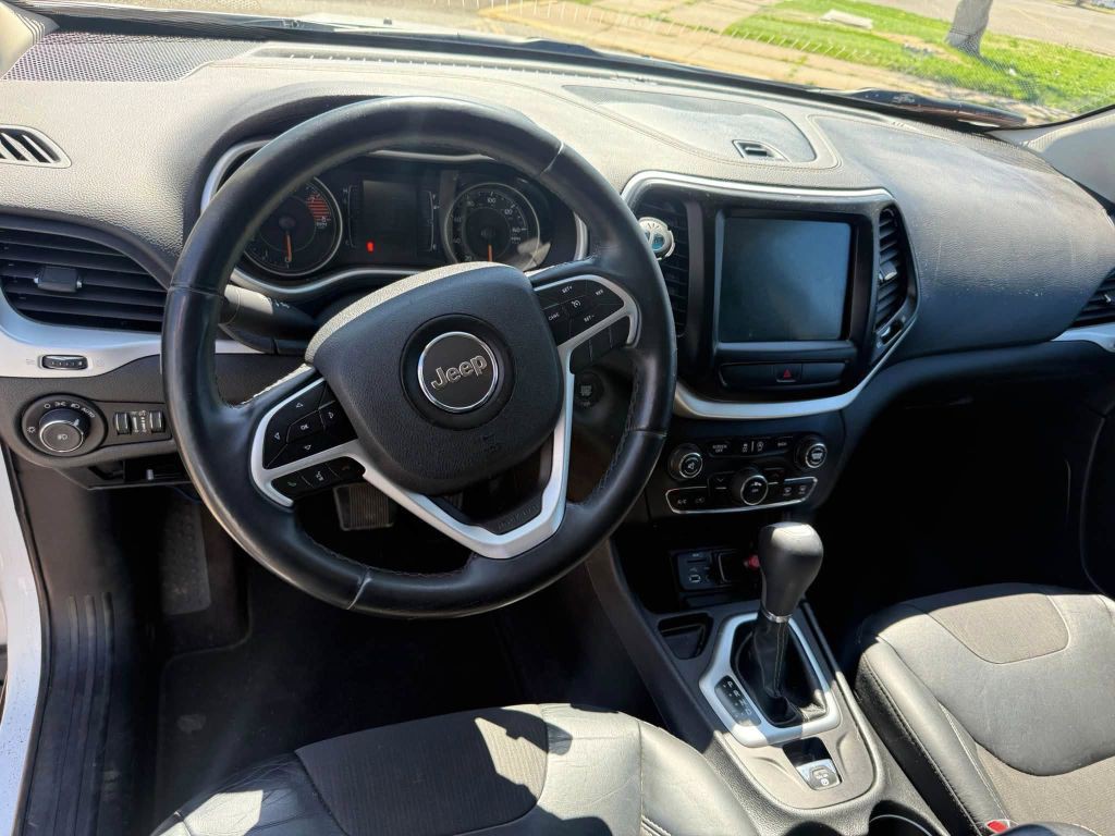 2018 Jeep Cherokee Image 10