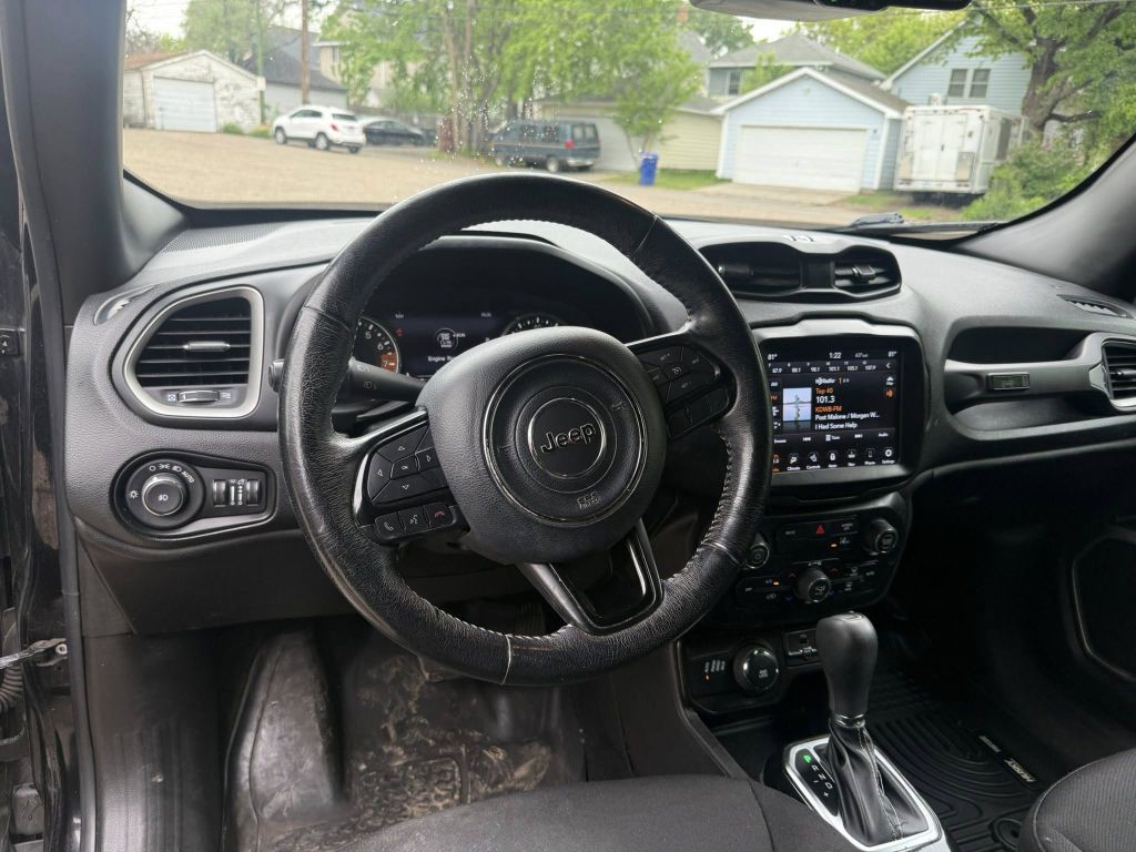 2021 Jeep Renegade Image 8