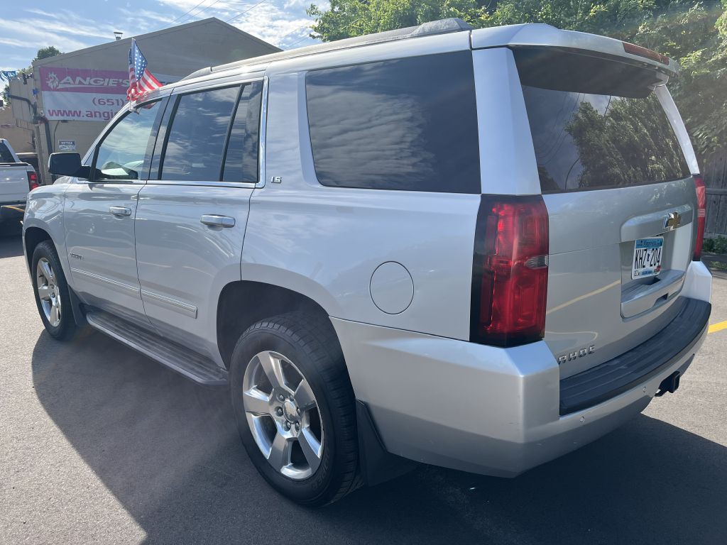 2016 Chevrolet Tahoe Image 4