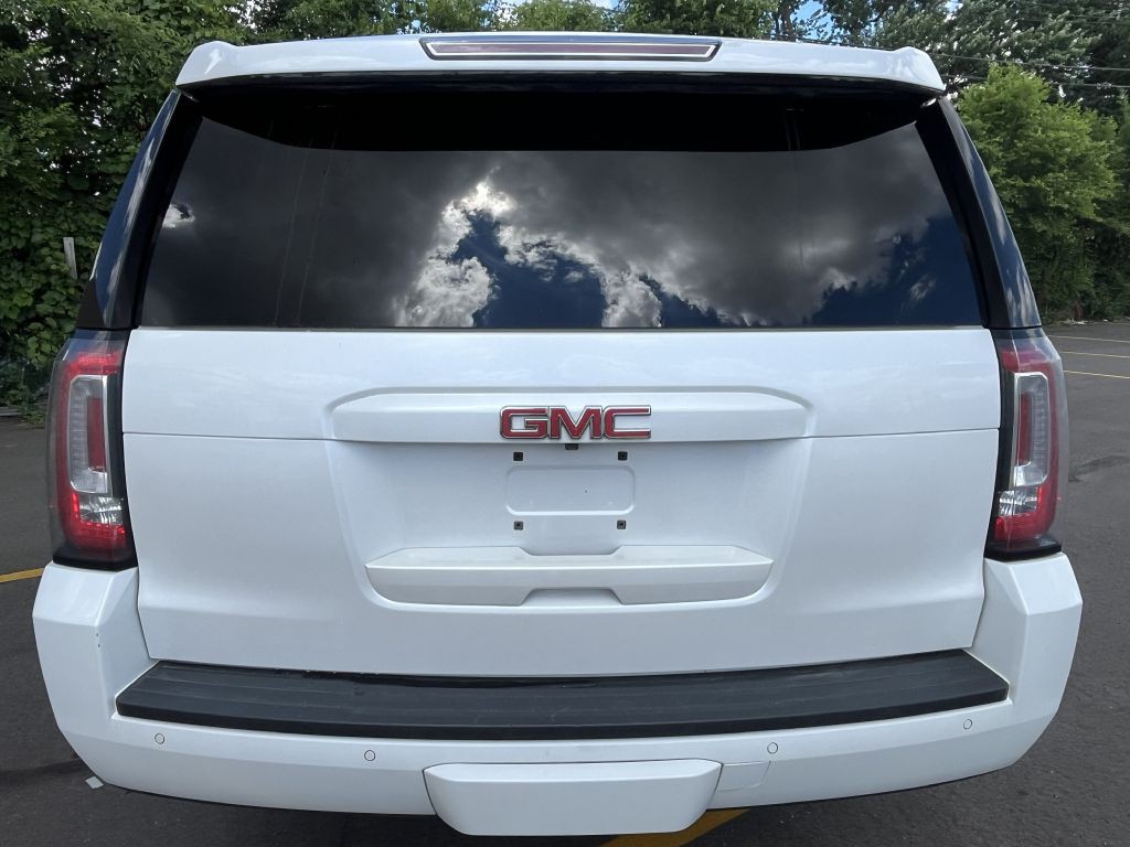 2016 GMC Yukon Image 8