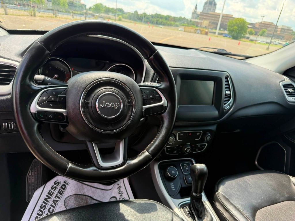 2020 Jeep Compass Image 8