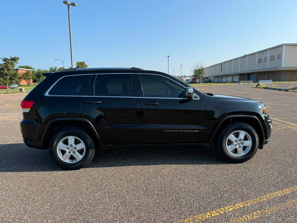 2017 Jeep Grand Cherokee Image 5