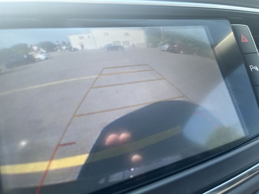 2018 Buick Enclave Image 16