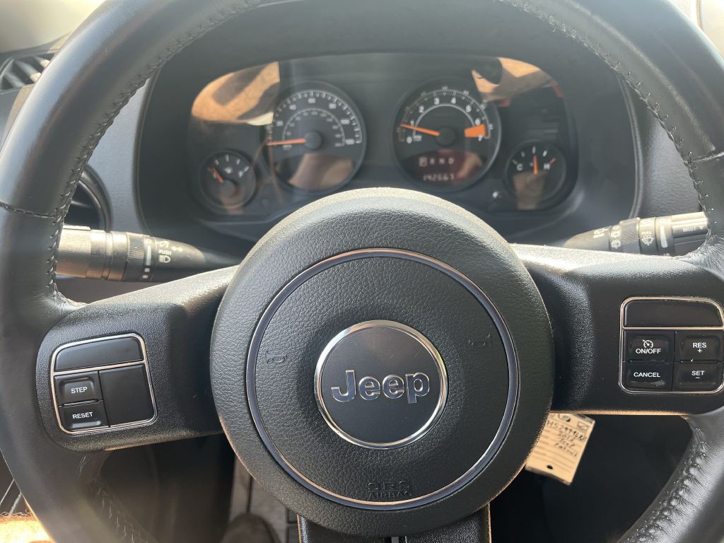 2016 Jeep Patriot Image 12