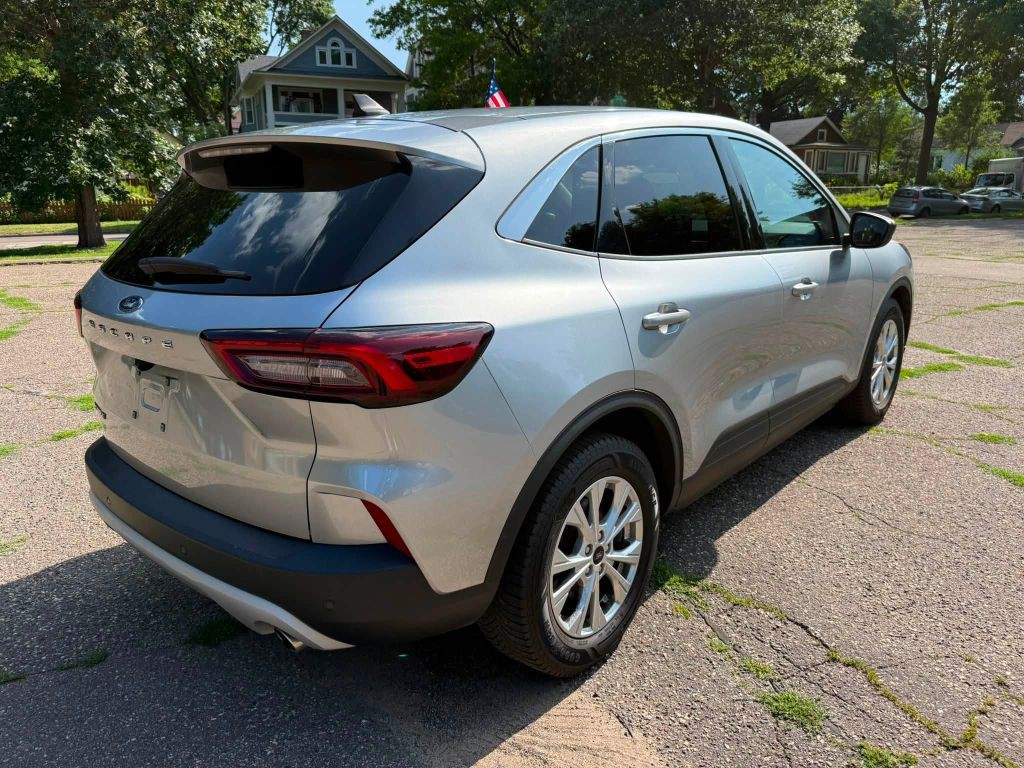 2023 Ford Escape Image 6
