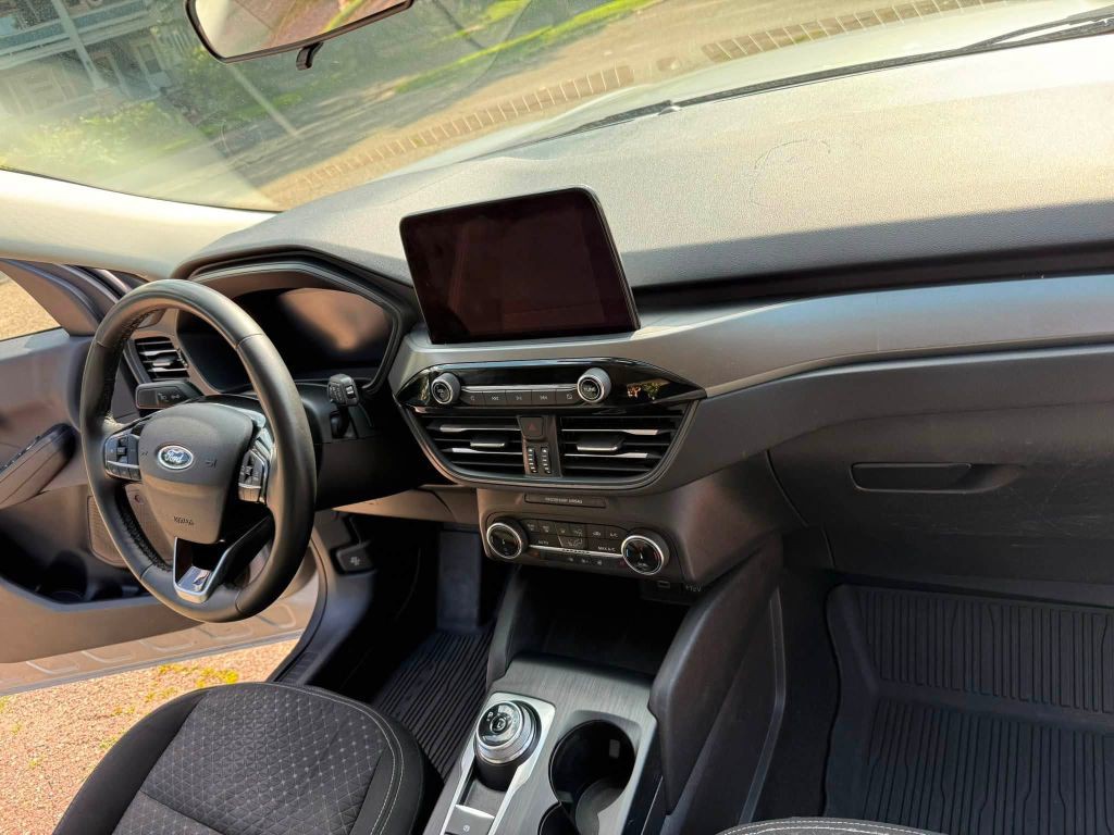 2023 Ford Escape Image 7