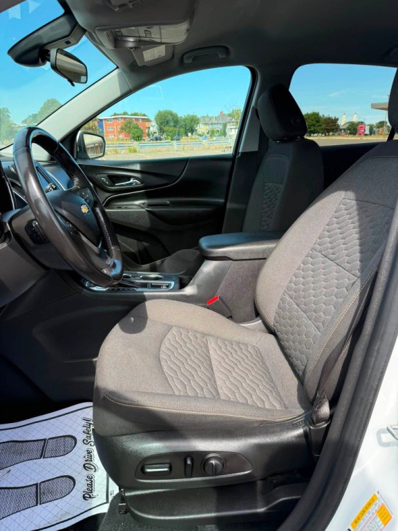 2021 Chevrolet Equinox Image 8