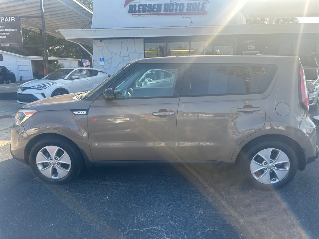 2016 Kia Soul Image 3