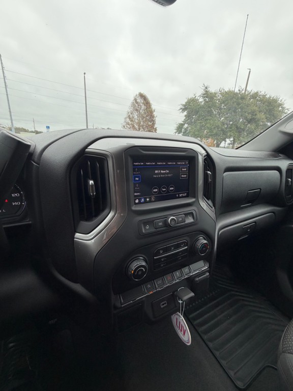 2020 Chevrolet Silverado 1500 Image 14