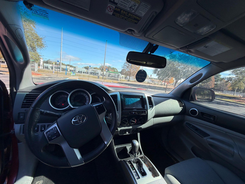 2013 Toyota Tacoma Image 12